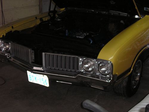 1970 oldsmobile 442 convertible, front of car