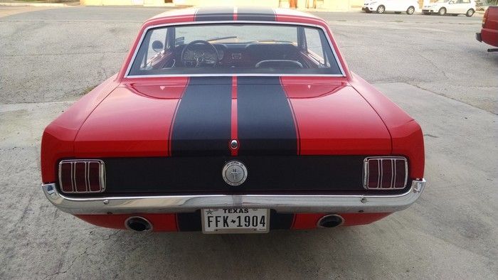 1966 Ford Mustang rear view shows double black stripe