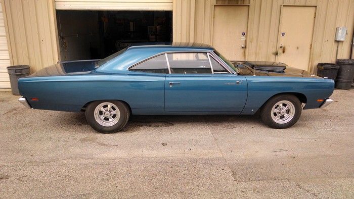 1969 Plymouth Road Runner full passenger side view