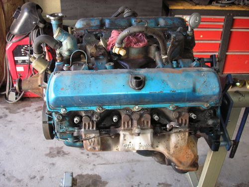 engine side view, 1970 oldsmobile vistacruiser, before restoration